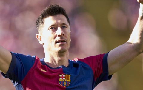 开云体育-包含莱万多夫斯基在巴塞罗那比赛中爆冷，连败引发热议！的词条