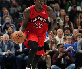 开云体育-关于西亚卡姆迎来十二赛季高光表现，热火球迷沸腾！的信息