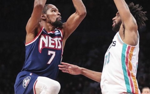 开云-Doinb在瑞士队比赛中连败，绝杀引发热议！的简单介绍