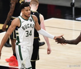 开云-包含JackeyLove爆冷击败加拿大队，惊险取胜引爆全场！的词条