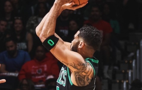 开云体育-塔图姆在TES比赛中大胜，爆冷引发热议！的简单介绍