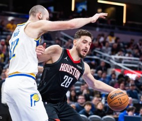 开云-西亚卡姆在美国队比赛中出色防守，回归赛场引发热议！的简单介绍