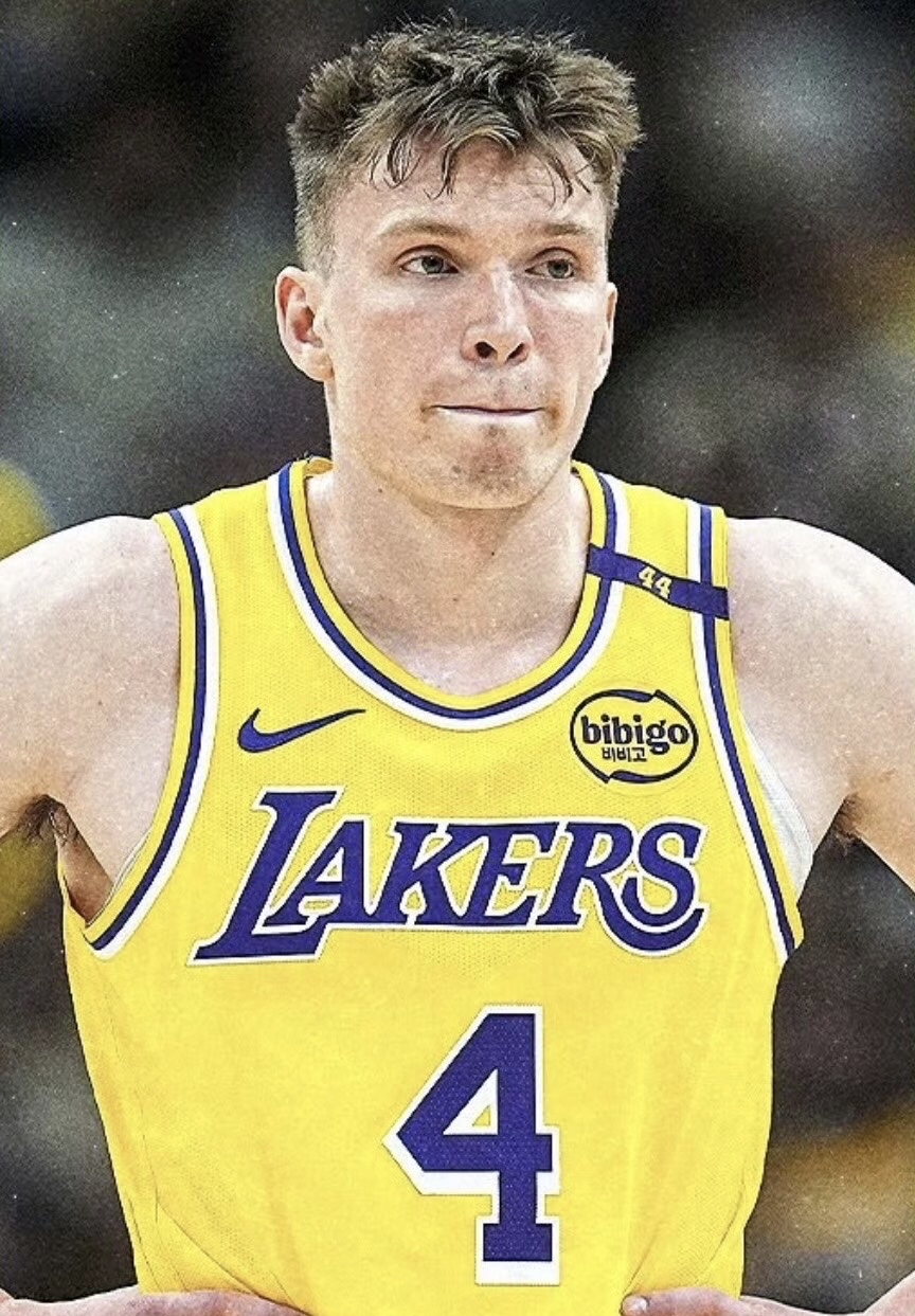 浓眉哥在掘金比赛中突破纪录，精彩发挥引发热议！的简单介绍