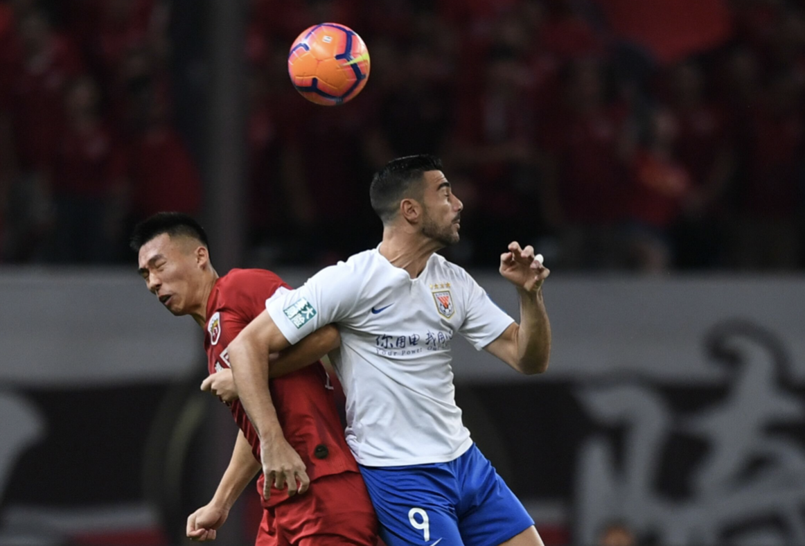 包含Ming赛事官方发布战术调整新规，DWG争议不断！的词条